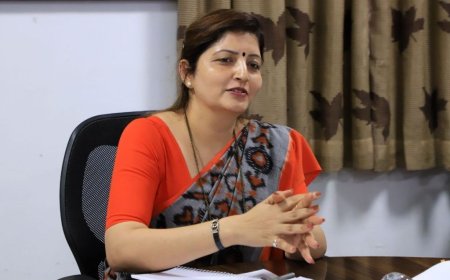 मोठी बातमी : कॅप्टन अशोक खरात यांच्याशी असलेल्या कथित स्नेहामुळे महिला आयोग अध्यक्षांचा राजीनामा? राजकीय वर्तुळात मोठी खळबळ..! 