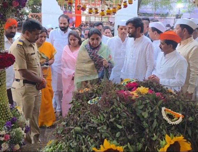 वढू-तुळापूर येथे धर्मवीर छत्रपती संभाजी महाराज यांचा ३३७ वा बलिदान दिन; शिवप्रेमींचा जनसागर लोटला..!