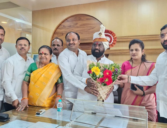 राजकीय : राजगुरुनगर सहकारी बँकेच्या उपाध्यक्षपदी रामदास धनवटे यांची बिनविरोध निवड; सभासदांना ५ लाखांचा विमा कवच..!