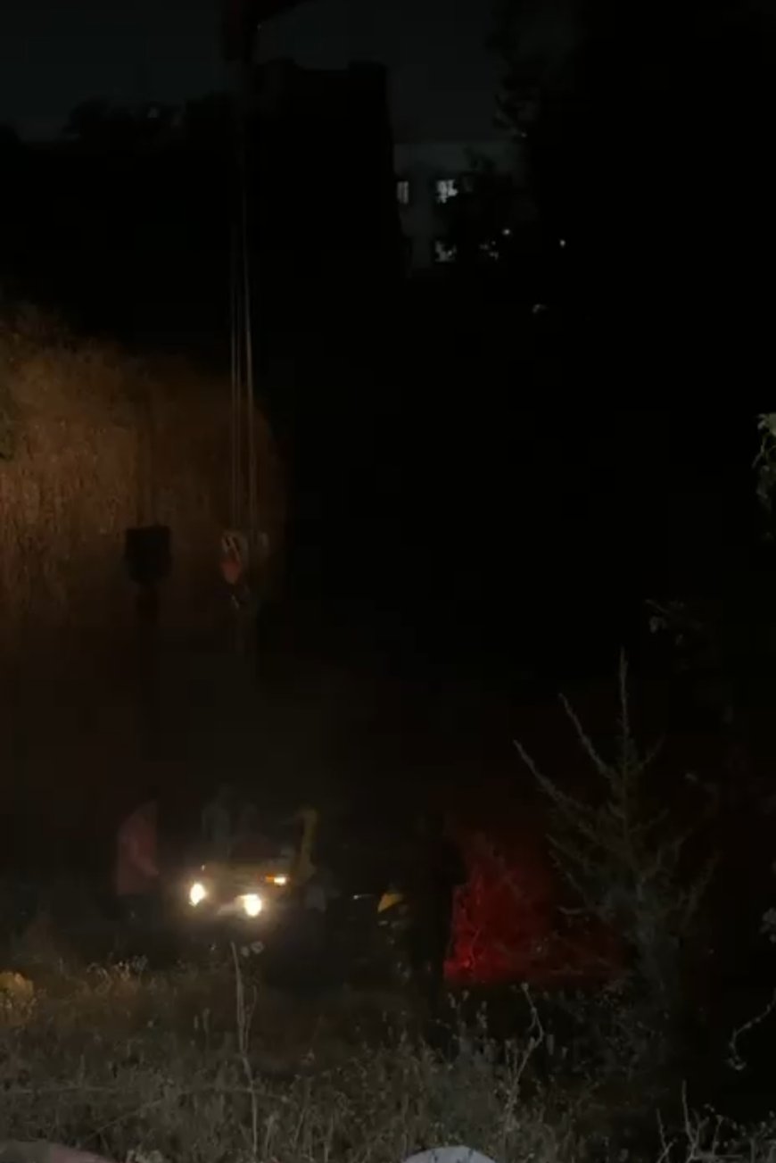 मोठी बातमी : चाकणमध्ये थरार! रिक्षा थेट संग्रामदुर्ग किल्ल्याच्या खंदकात कोसळली; चालक जखमी..!