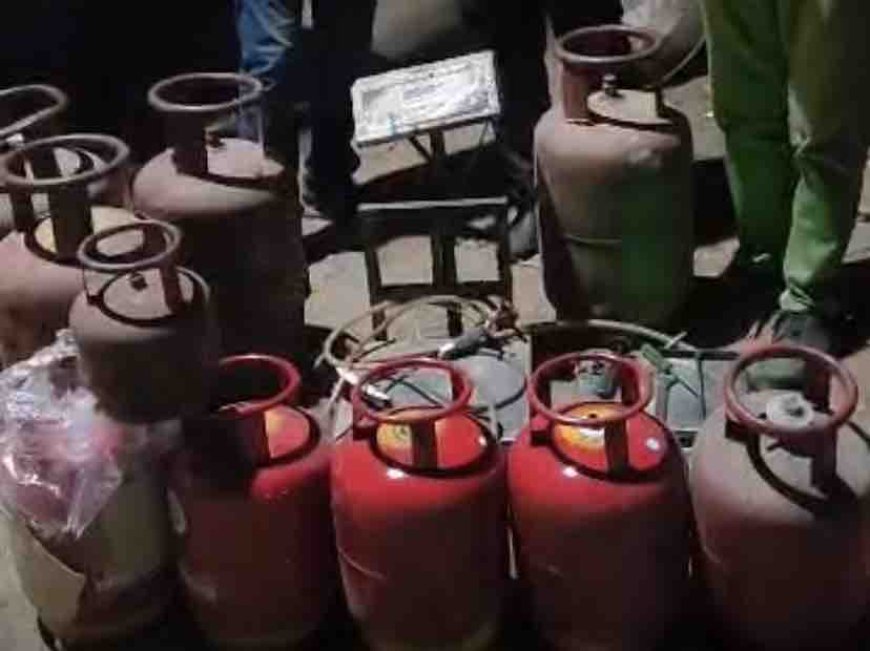 Chakan Update || चाकण पोलिसांची मोठी कारवाई: गॅस टँकरमधून अवैध गॅस भरणाऱ्या टोळीचा पर्दाफाश; ४९ लाखांचा मुद्देमाल जप्त..