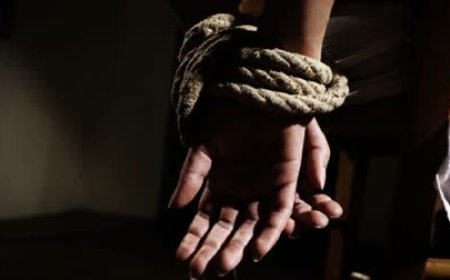 Kidnapping Case || गुन्हेगारीचा थरार: वासुली हद्दीतील 'अमेझॉन' कंपनीसमोरून तरुणाचे अपहरण; सराईत टोळीसह एका अल्पवयीन मुलावर गुन्हा दाखल.!