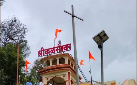 Scame In Trust || कळस बुद्रुक ग्रामसभेत 'कळसेश्वर देवस्थान'च्या बेईमान कारभाराचा पंचनामा; ग्रामस्थांचा संताप, विश्वस्तांचे तोंड लपवून 'पळकुटे' धोरण! 