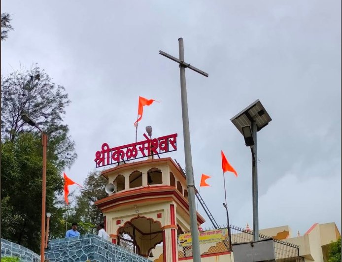 Scame In Trust || कळस बुद्रुक ग्रामसभेत 'कळसेश्वर देवस्थान'च्या बेईमान कारभाराचा पंचनामा; ग्रामस्थांचा संताप, विश्वस्तांचे तोंड लपवून 'पळकुटे' धोरण! 