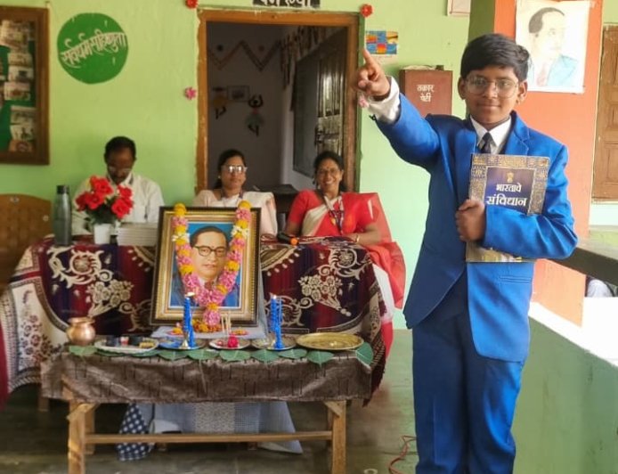 सुजाता कन्या विद्यालय अड्याळ येथे डॉ. बाबासाहेब आंबेडकर जयंतीचा कार्यक्रम मोठ्या उत्साहात संपन्न...