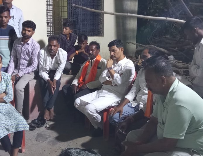 भरधाव वाहनांमुळे ग्रामस्थ आक्रमक /  १५ दिवसांत उपाययोजना न झाल्यास आंदोलनाचा इशारा...