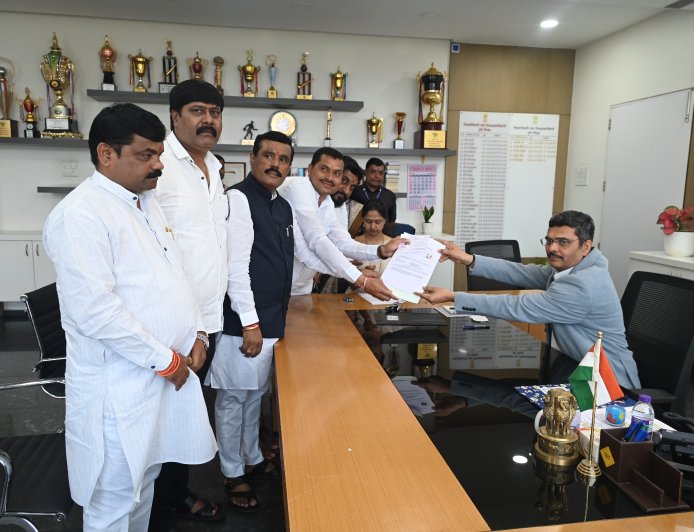 राजकीय : महायुतीची जागा अजितदादांकडे, पण रणजित जरे यांचा अर्ज अन् 'दिल्ली'वारीने वाढवली धाकधूक!
