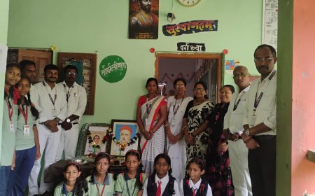 सुजाता कन्या विद्यालयात अण्णाभाऊ साठे जयंती आणि लोकमान्य टिळक यांची पुण्यतिथी साजरी...