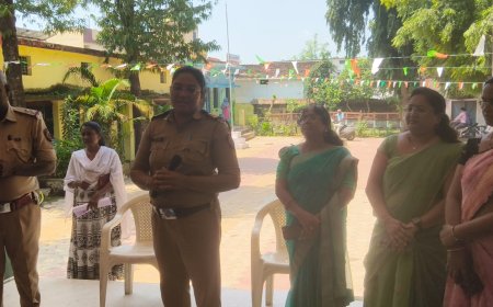 ‘गुड टच-बॅड टच’पासून 112 पर्यंत.! अड्याळच्या विद्यार्थ्यांना दामिनी पथकाचे मार्गदर्शन...